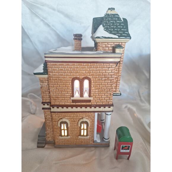 Dept 56 Snow Village Post Office 1982 Lighted Building w/ Mailbox - Picture 2 of 6
